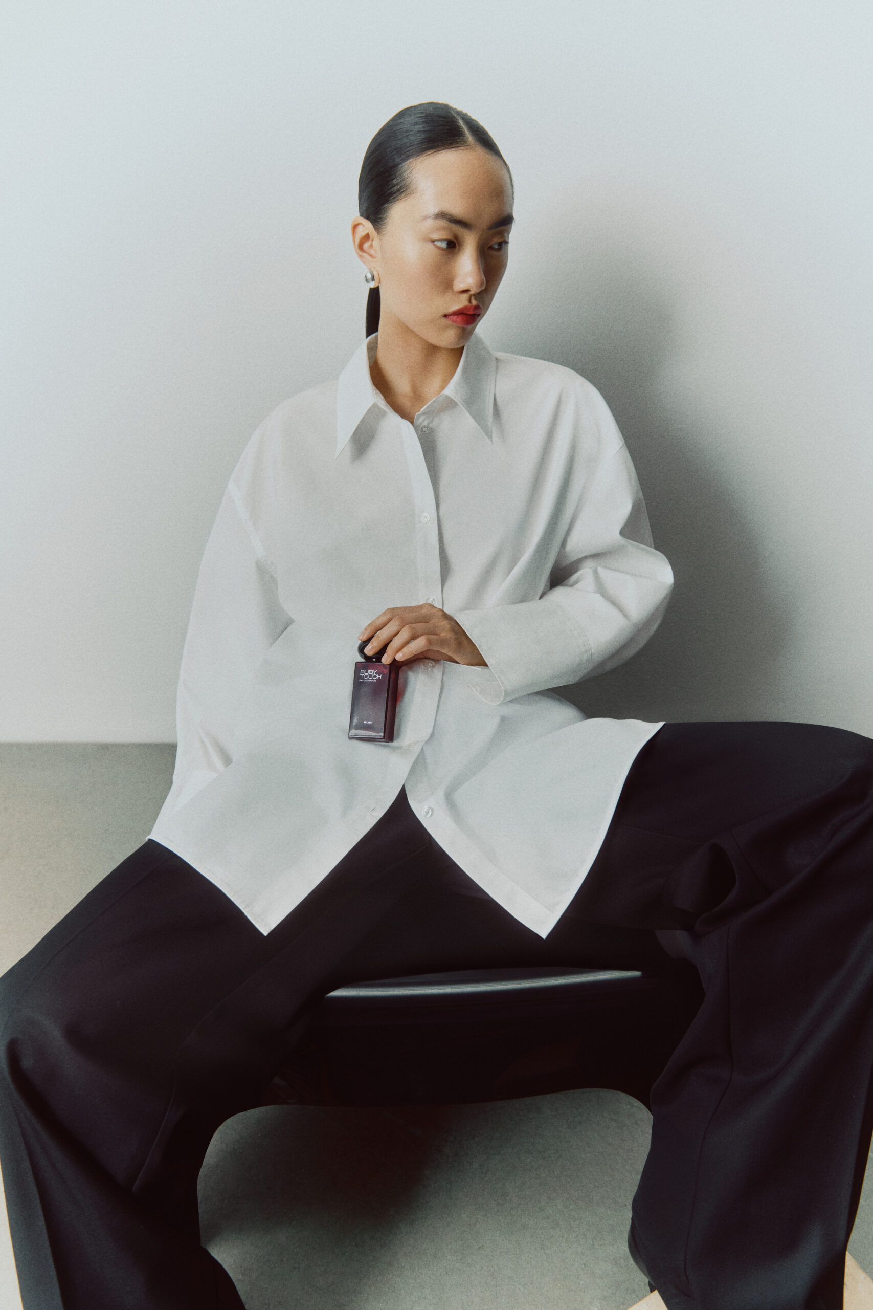 H&M Beauty is expanding its fragrance universe with the launch of Eau de Parfum — a new addition to its scent assortment that brings longer-lasting wear, elevated intensity, and a more expressive way to wear fragrance.